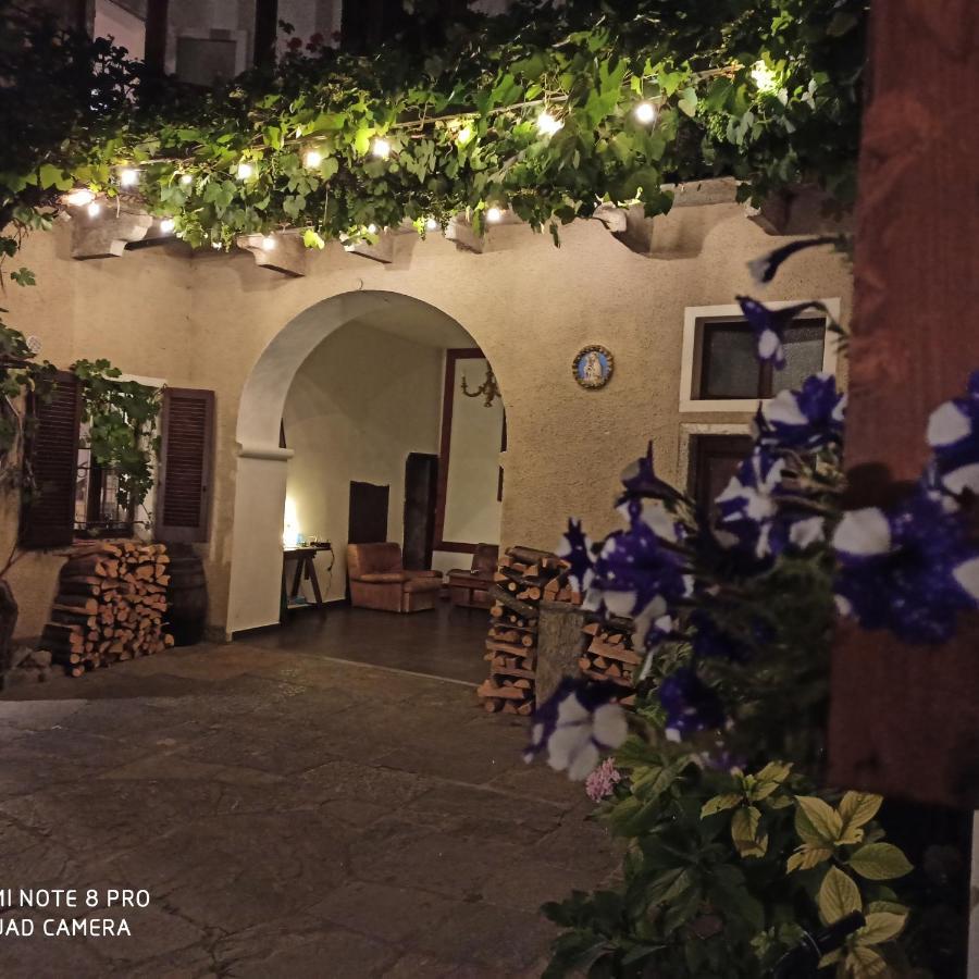 Casa Olmi Castiglione dʼIntelvi Exterior foto