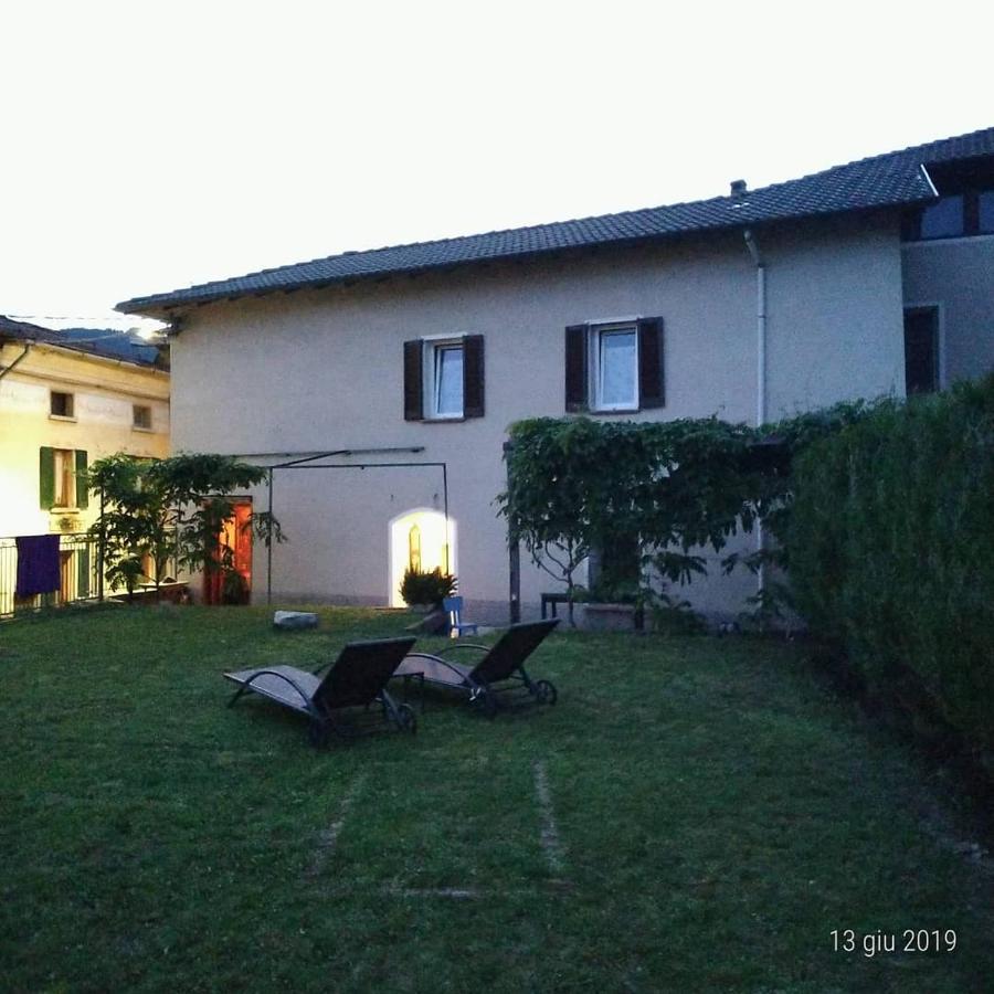 Casa Olmi Castiglione dʼIntelvi Exterior foto